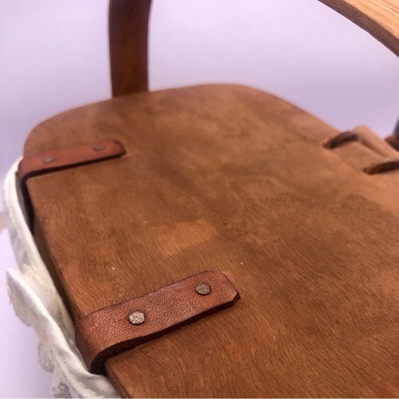 [Longaberger Baskets] 1989 Small Kiddie Purse Basket with Cream Fabric Liner - Picture 7 of 16